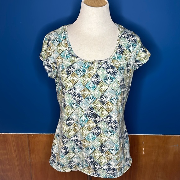 liz & co. Tops - Liz & co shirt